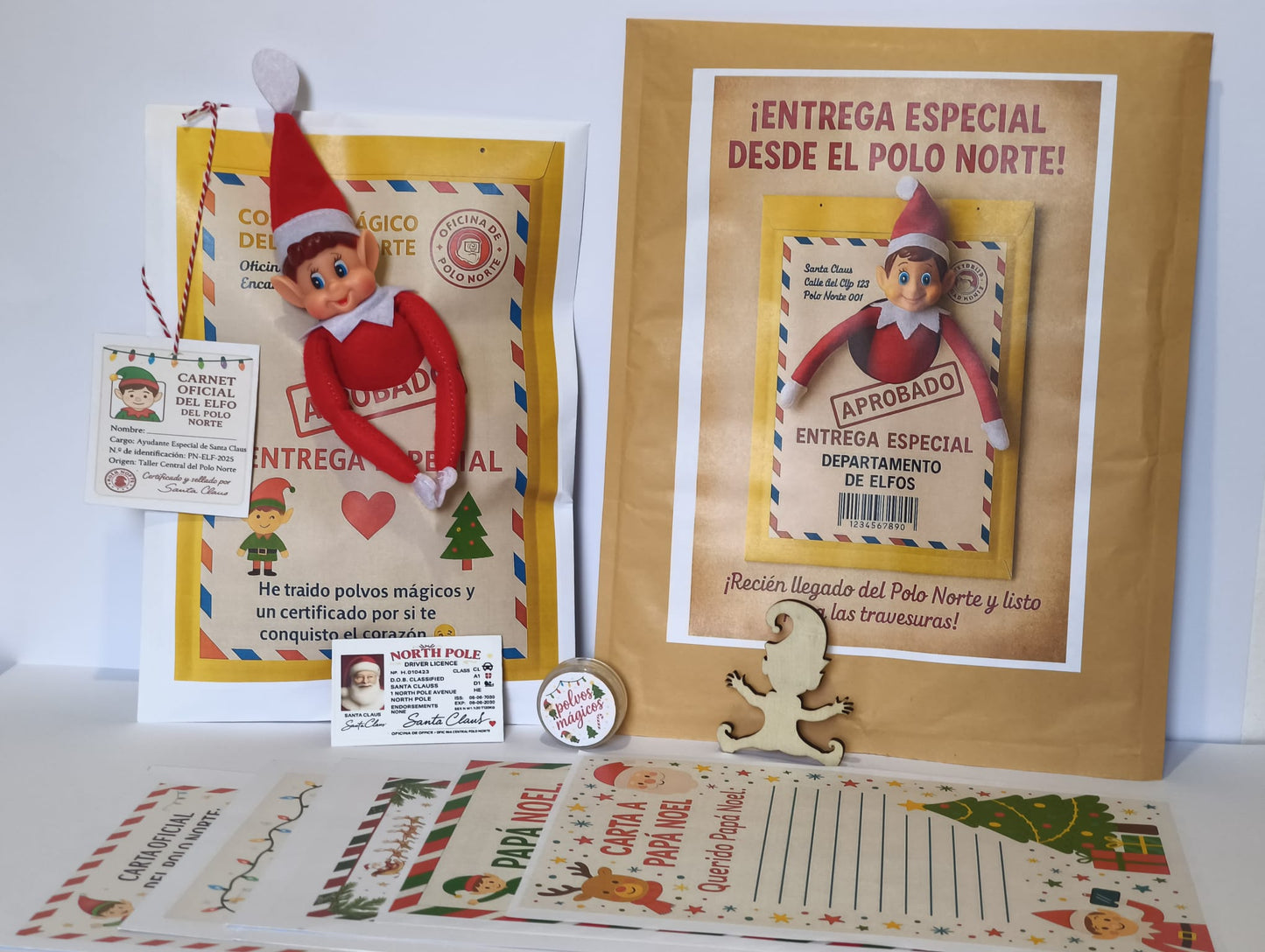 Elfo de tela suave de 42cm+sobres de correos del polo norte + certificado de adopción + cartas de bienvenida y despedida + carnet del elfo personalizable+ carnet de conducir de papá noel + polvos mágicos+ silueta del elfo en madera + cartas para papá noel